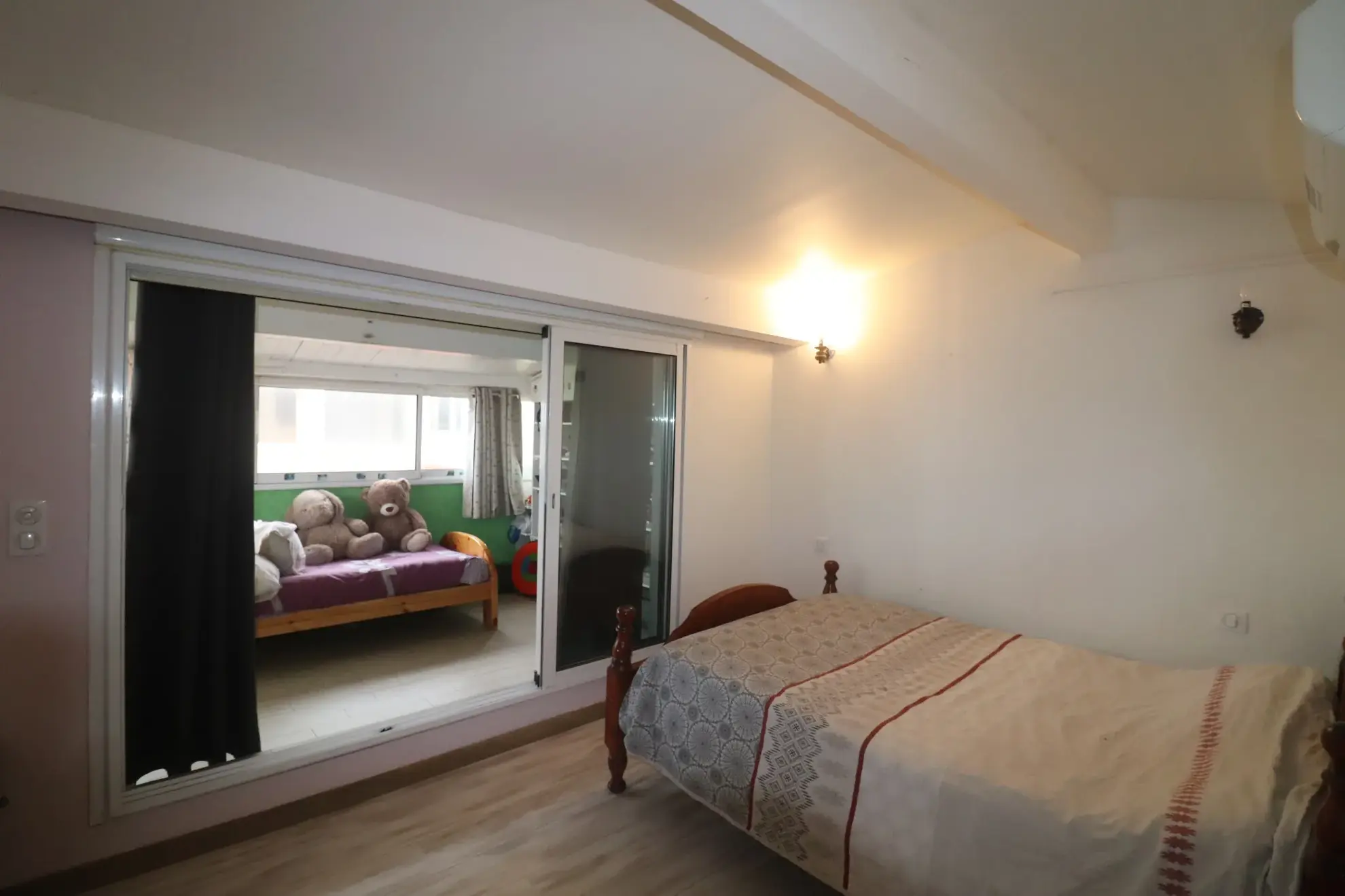 Maison de ville avec balcon et cour à Valras-Plage 