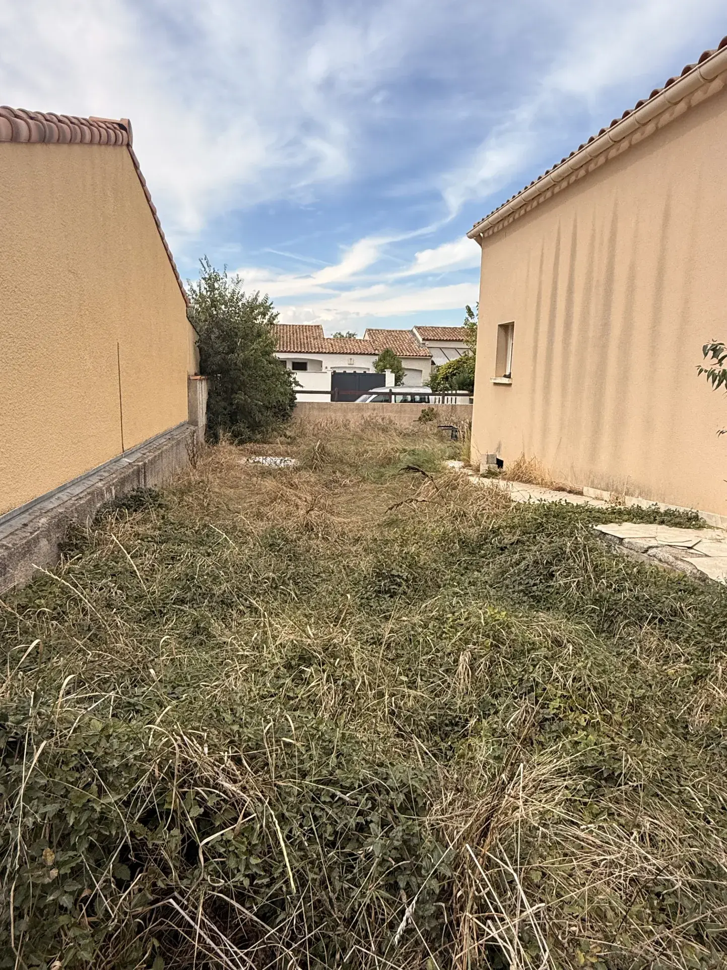 Villa 3 pièces à Lunel Nord avec terrain piscinable et potentiel d’aménagement 