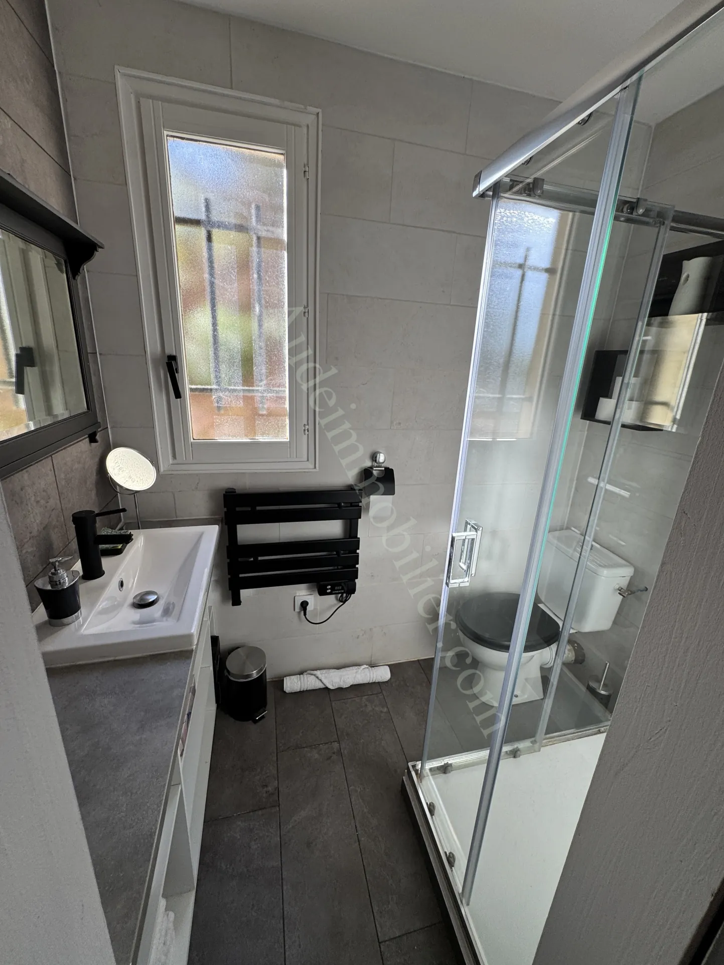 Maison de plain-pied à Limoux avec jardin et vue dégagée 