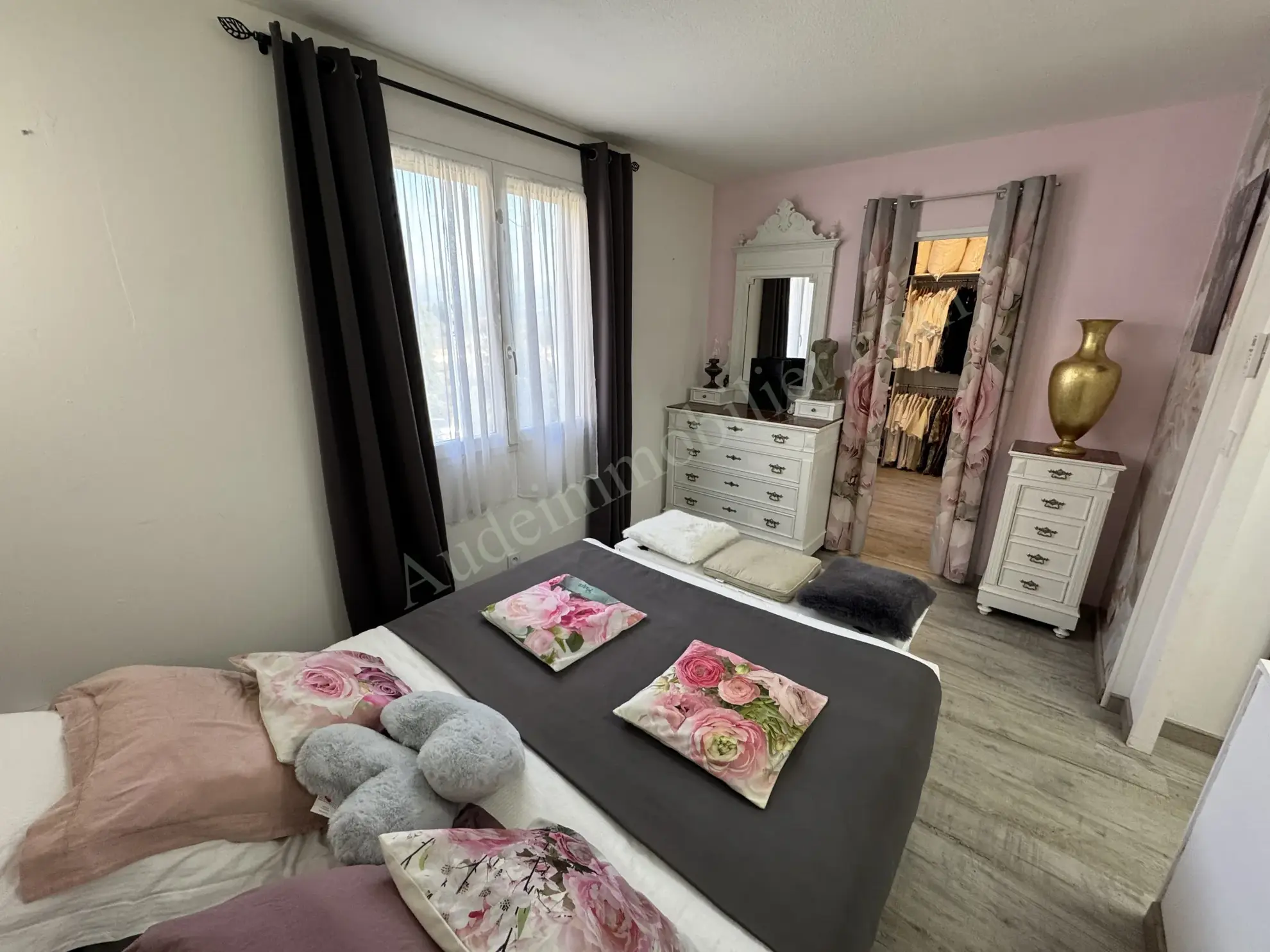 Maison de plain-pied à Limoux avec jardin et vue dégagée 