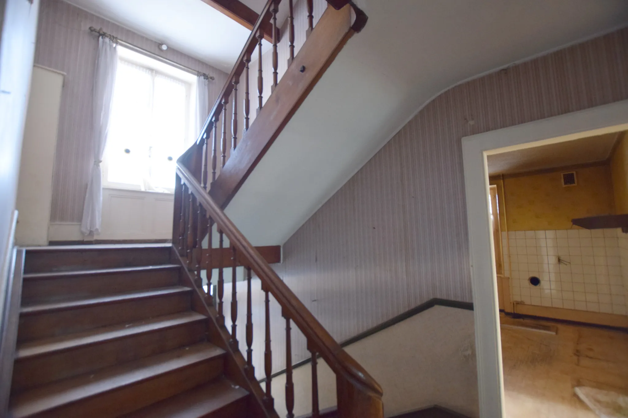 Belle maison à rénover de 4 chambres à Vieux-Charmont, proche A36 et Coulée Verte 