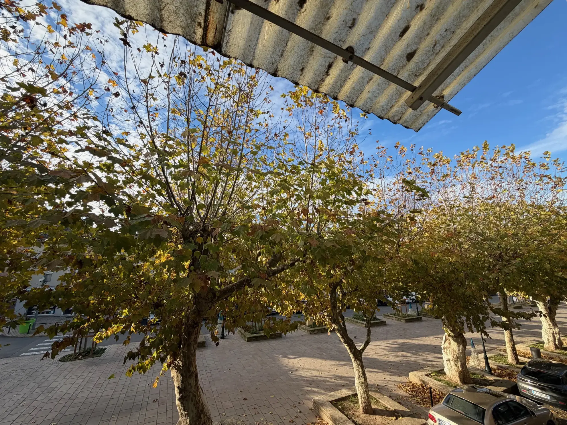 Maison ancienne à rénover au cœur de Piolenc avec potentiel d'aménagement exceptionnel 