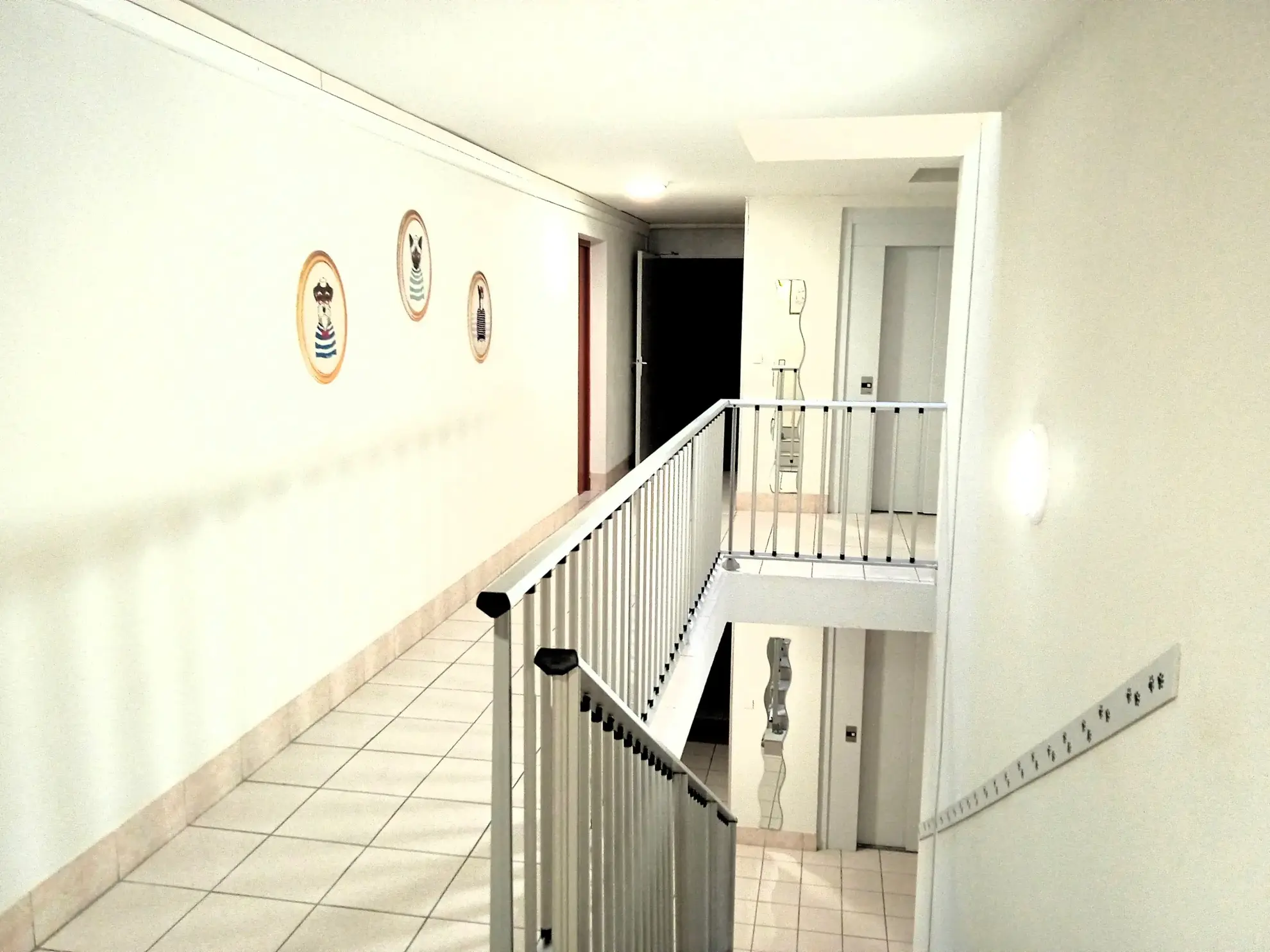 Appartement T3 avec loggia, piscine et parking à Valras Plage 