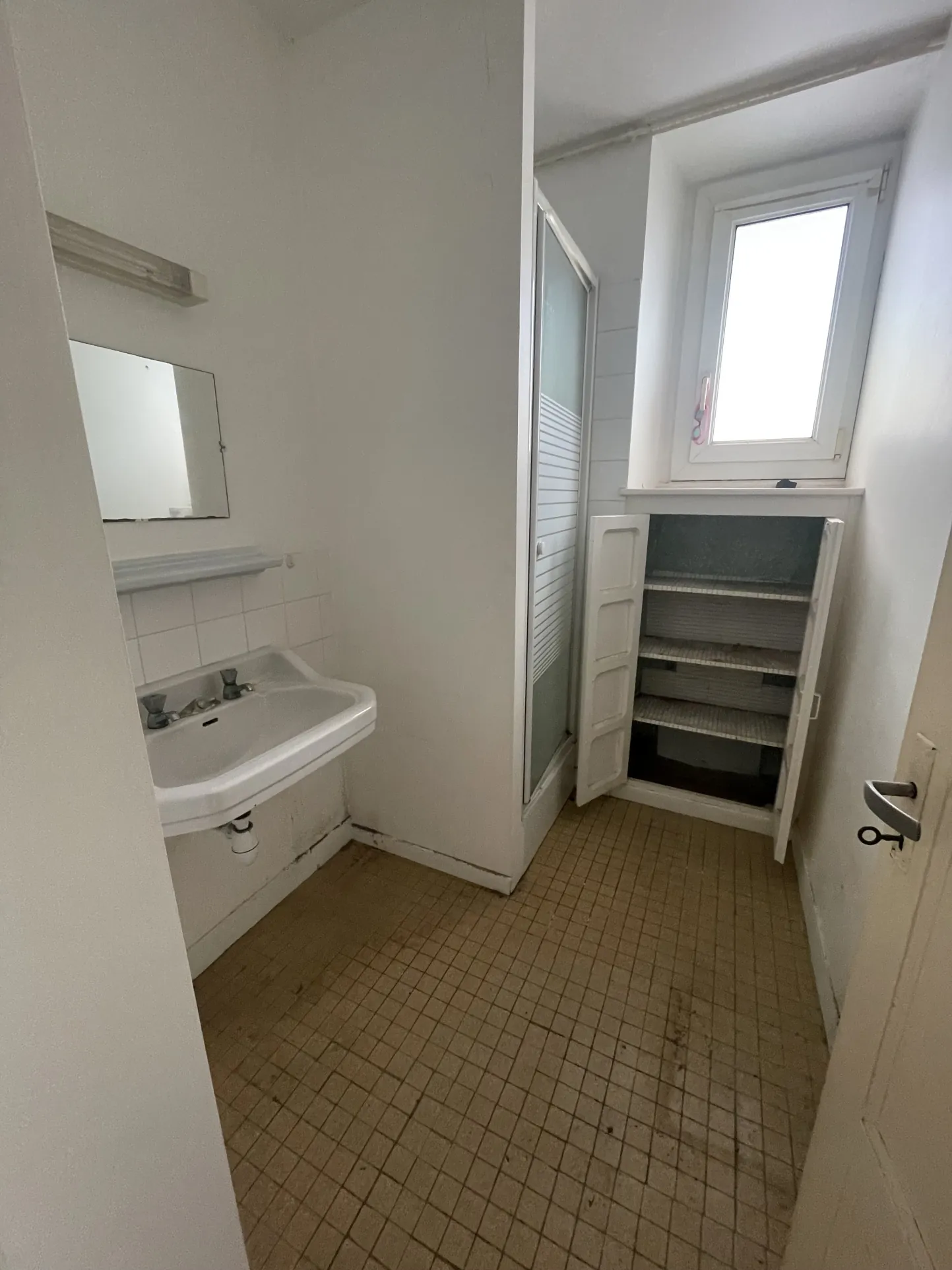 Appartement T4 à vendre au centre de Hasparren - Idéal investissement ou premier achat 