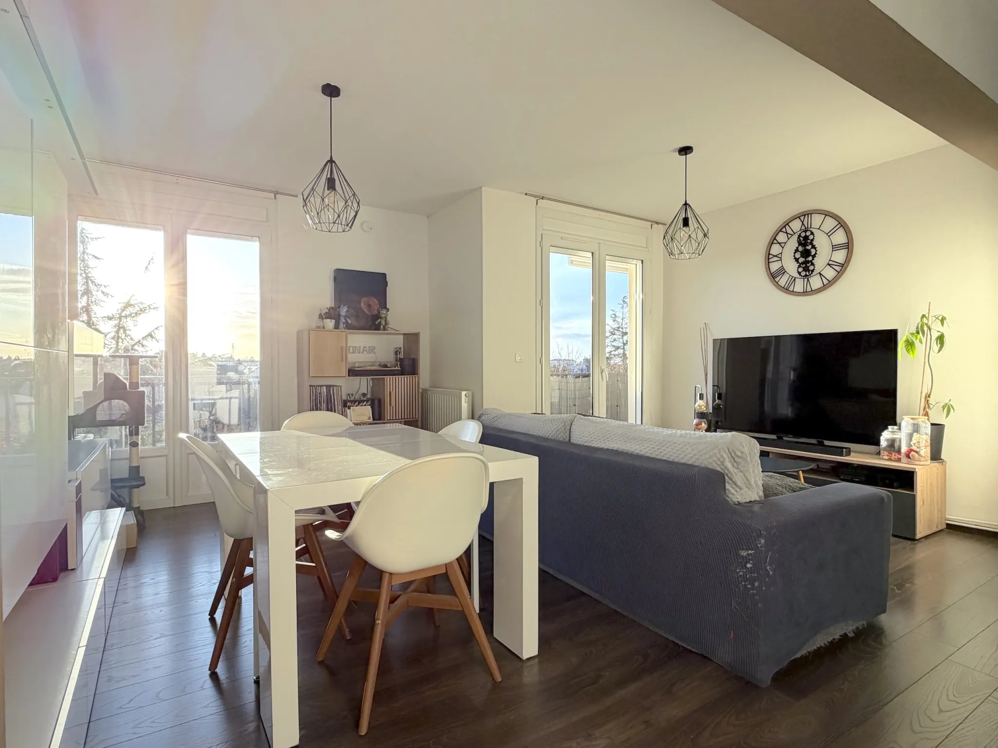 Bel appartement T3 rénové de 68 m² à Poitiers - Quartier Chilvert
