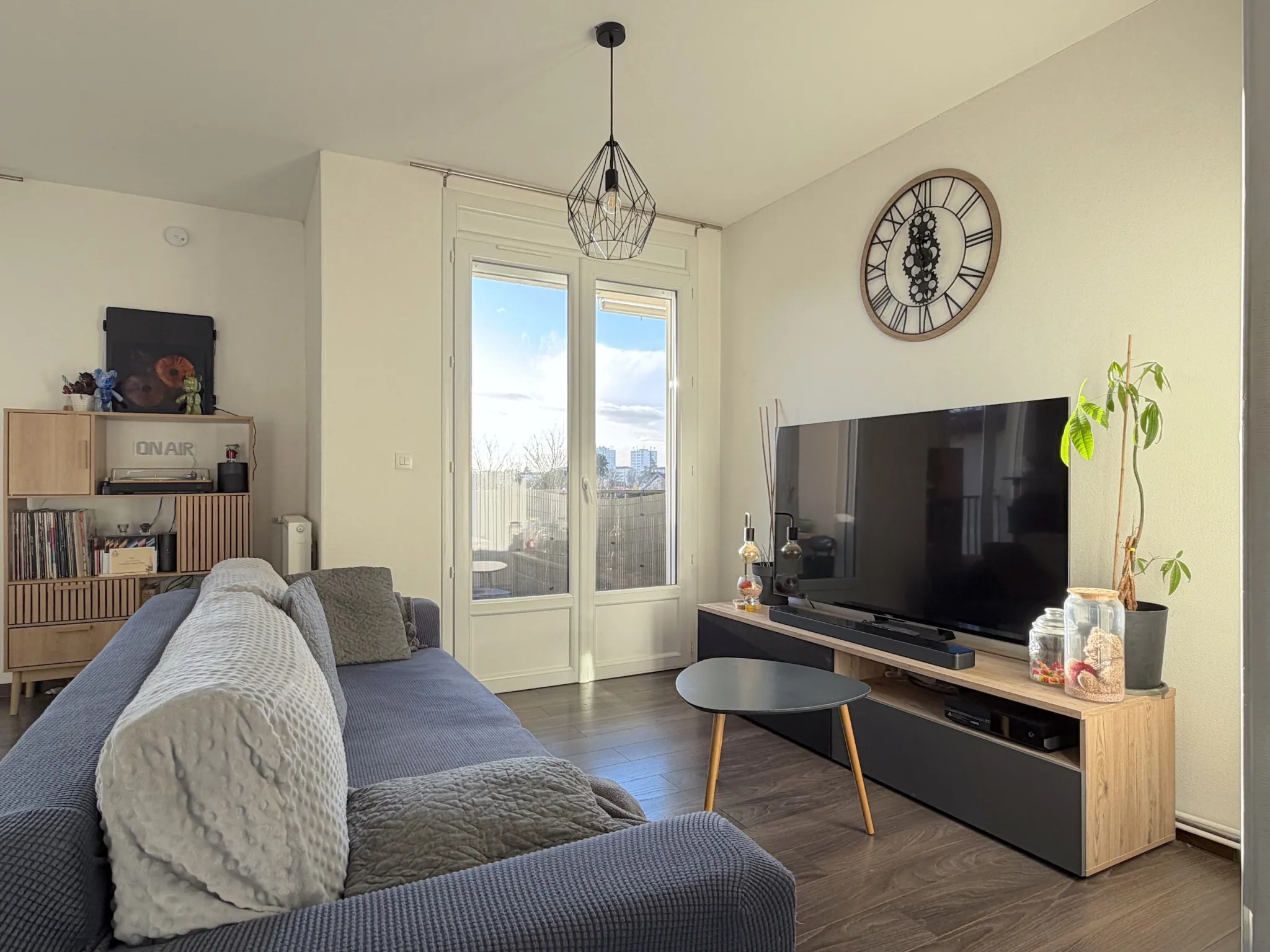 Bel appartement T3 rénové de 68 m² à Poitiers - Quartier Chilvert 