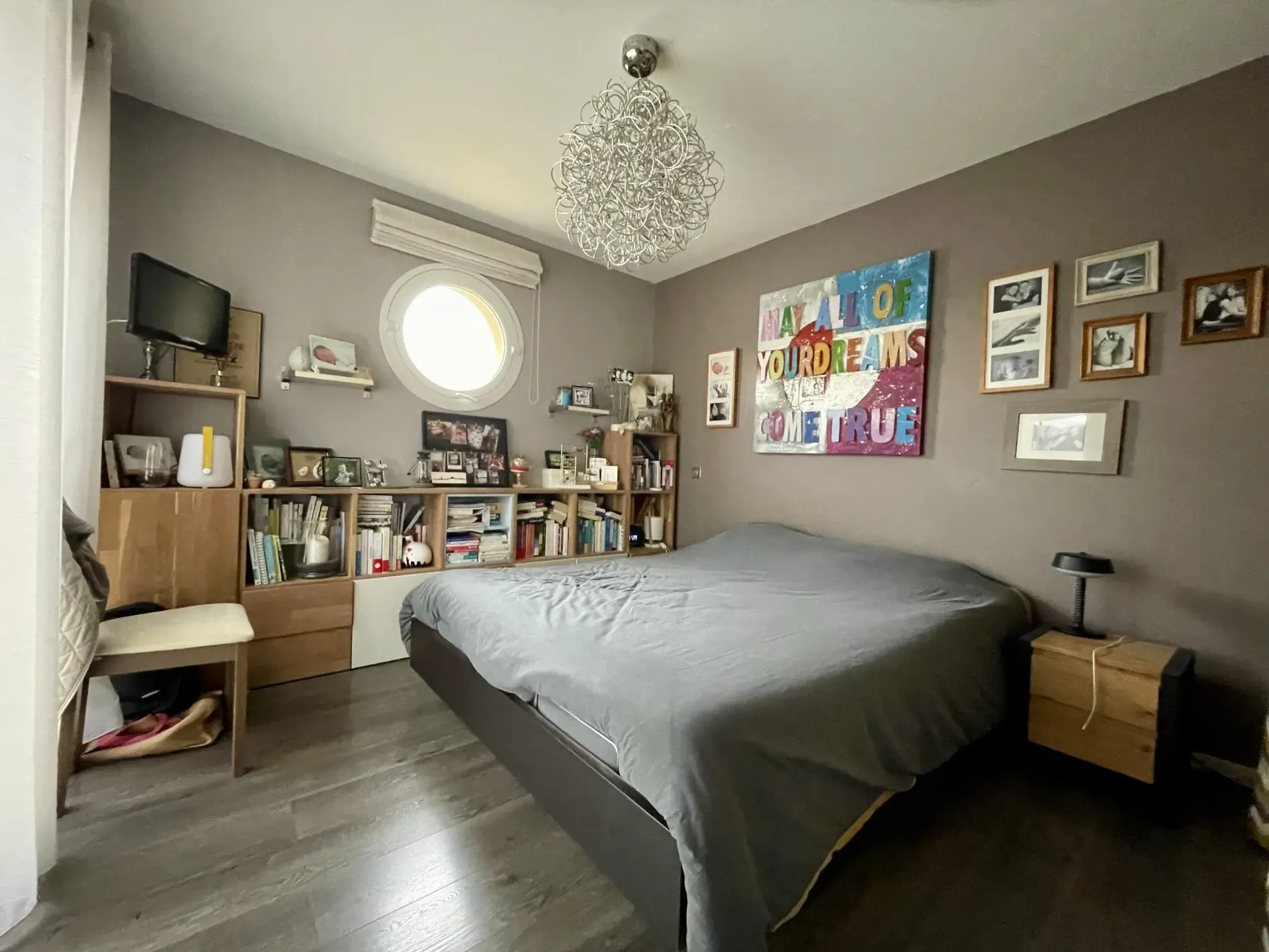 Maison récente avec 4 chambres, piscine et vue Pyrénées à Casteide Doat 