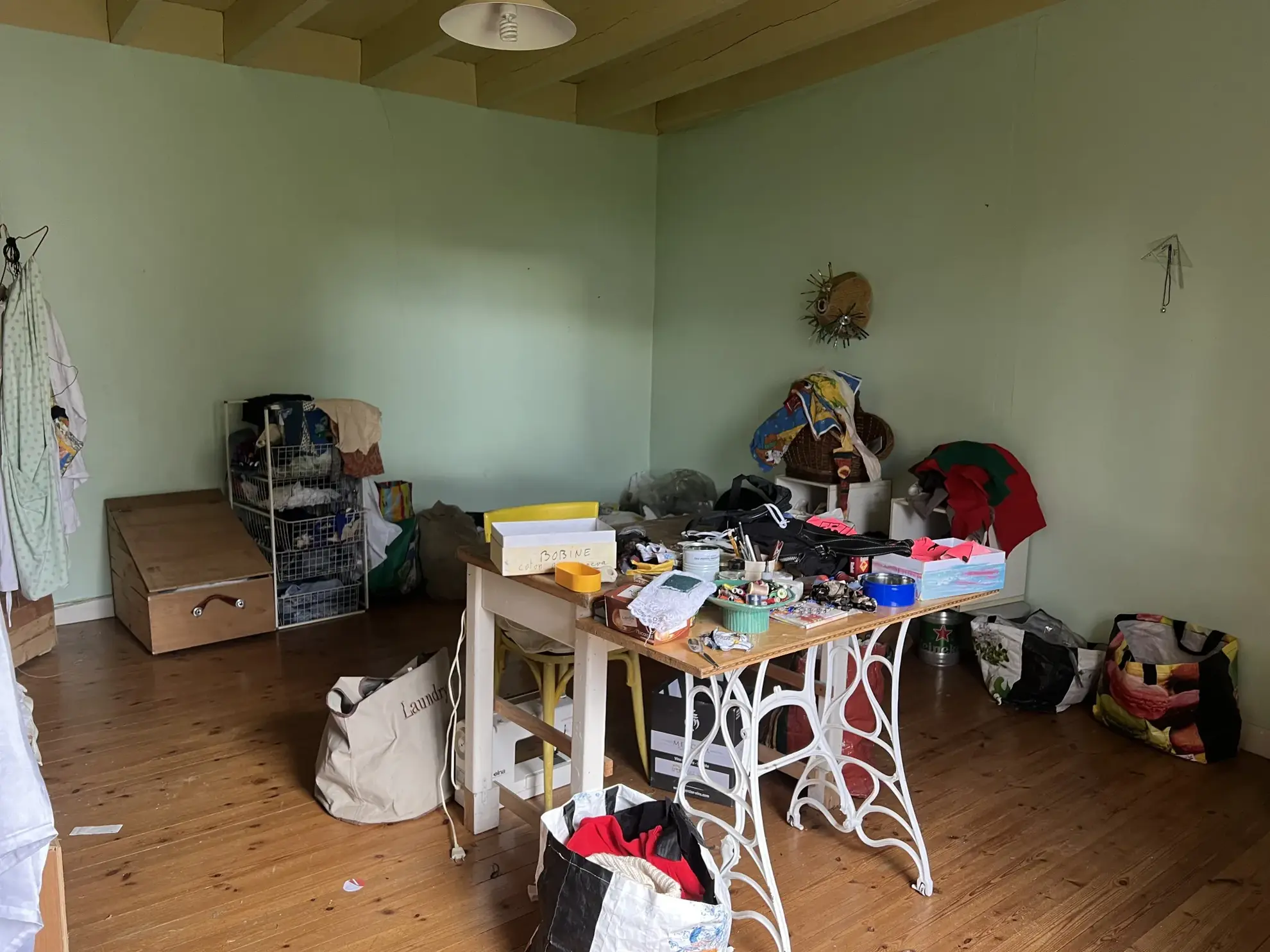 Maison en pierre à Thire avec dépendances et terrain grand volume 