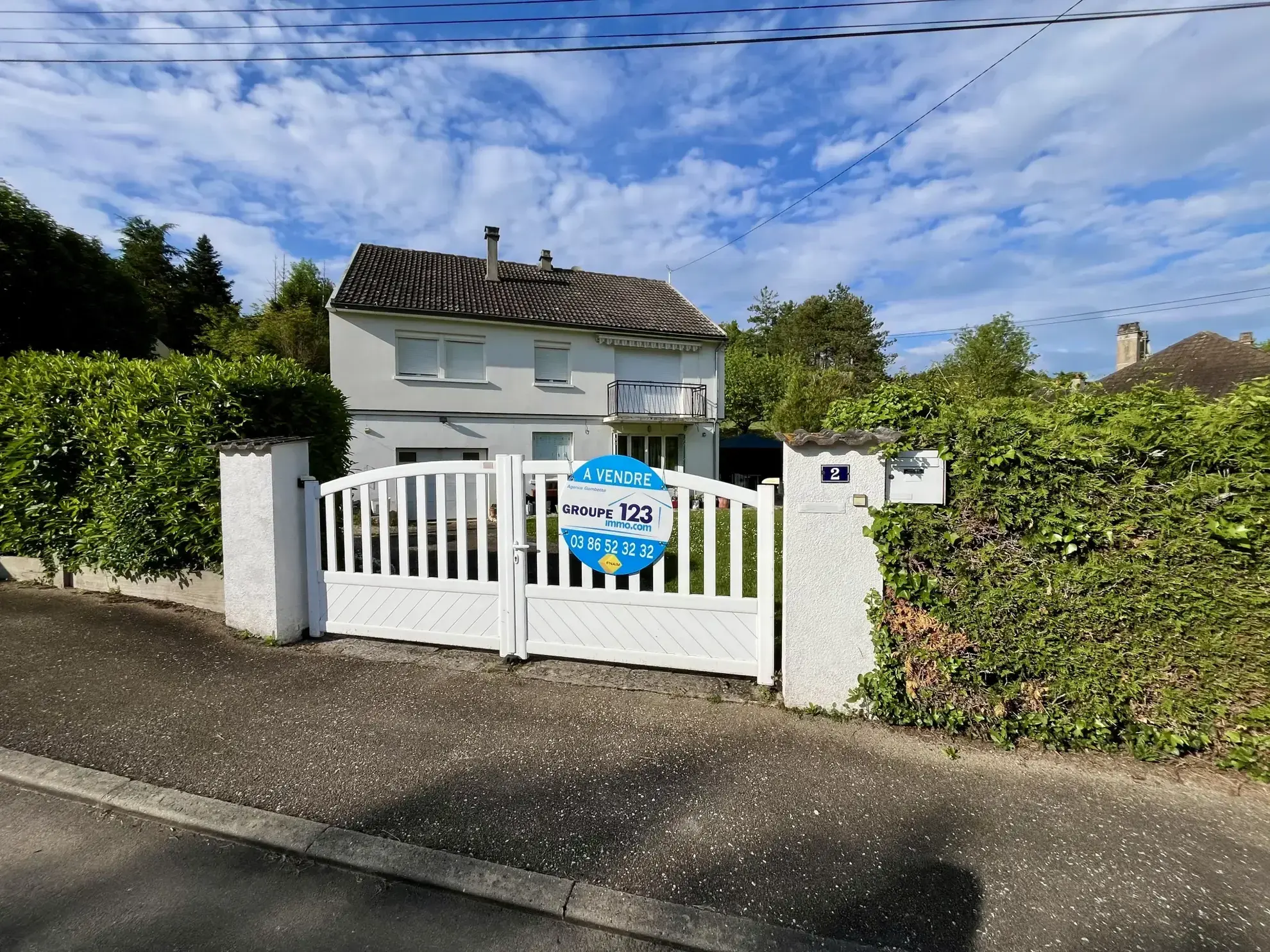 Maison à vendre à Vaux – 6 pièces, 134 m², environnement calme