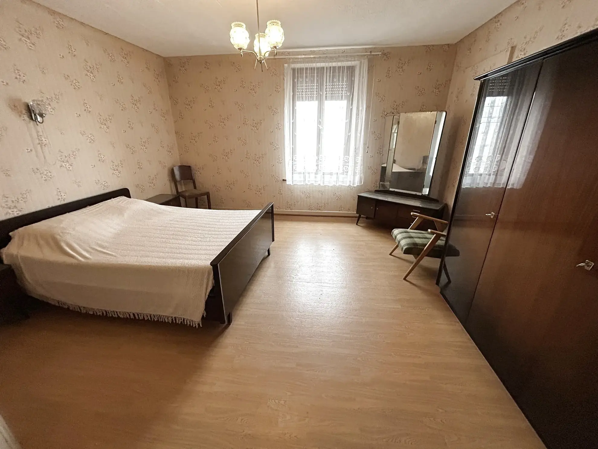 Maison à rénover à Aubecourt près de Rémilly – Grand potentiel d’aménagement 