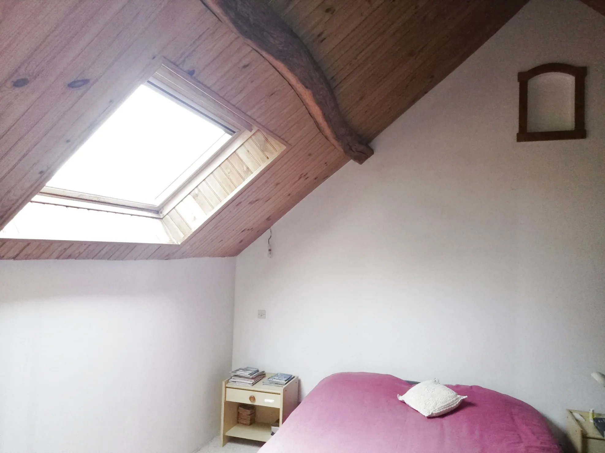 Longère rénovée sur 11 000 m² à Magny Cours, campagne paisible 