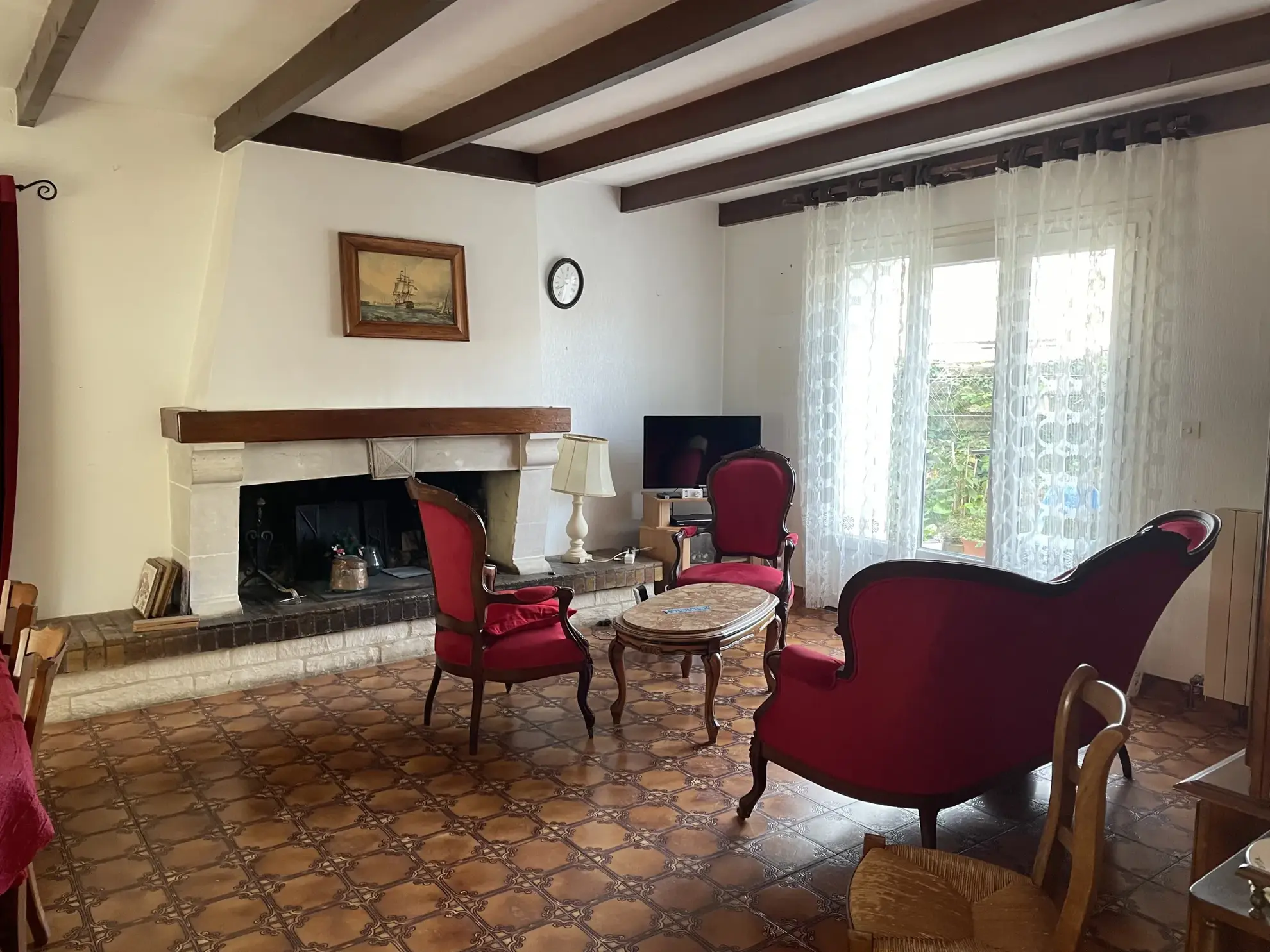 Maison ancienne avec terrain de 1572 m² à Croix Chapeau, secteur La Jarrie 