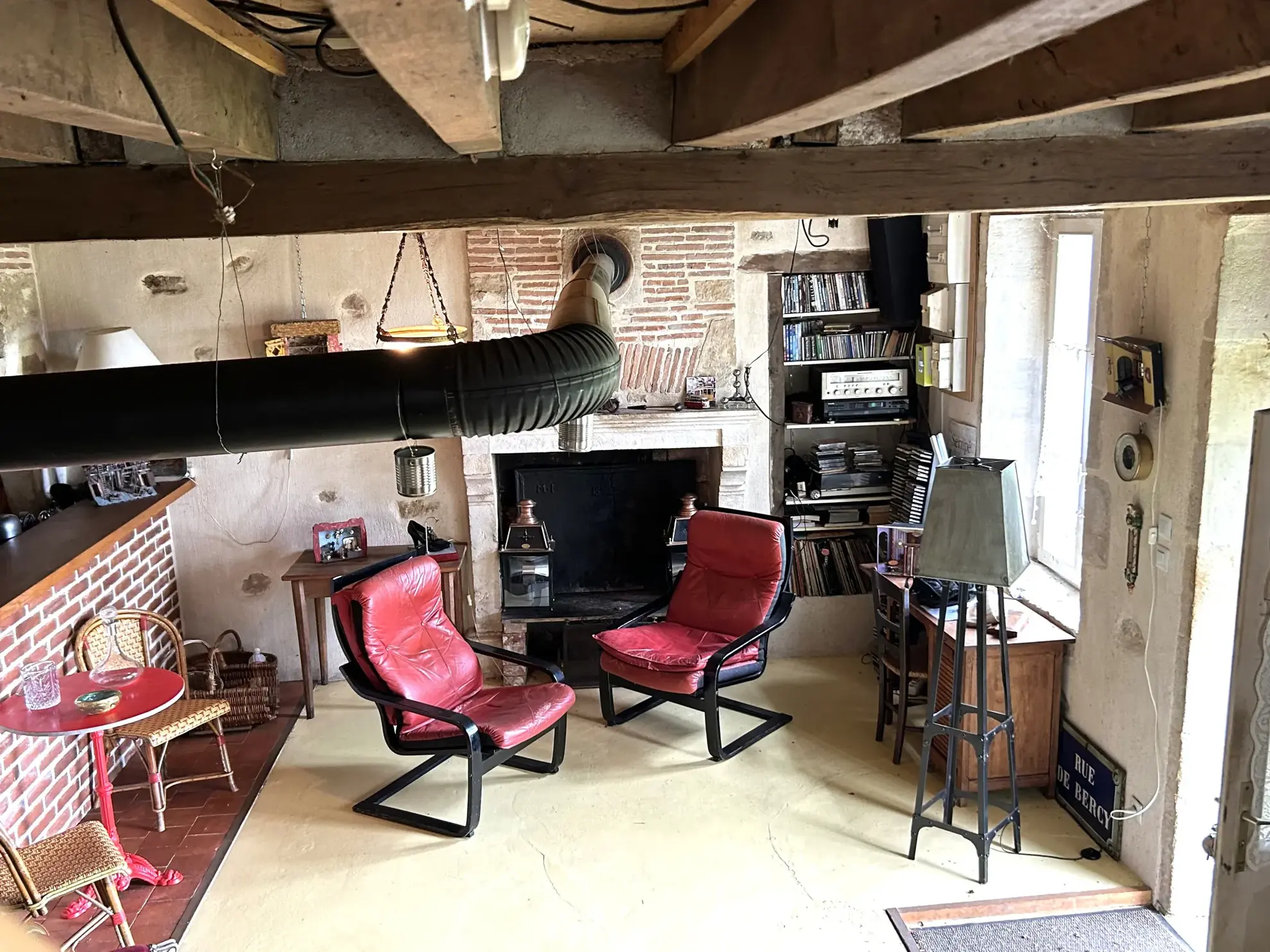 Charmante longère ancienne avec dépendances sur 7500 m² proche de l'étang du Merle 