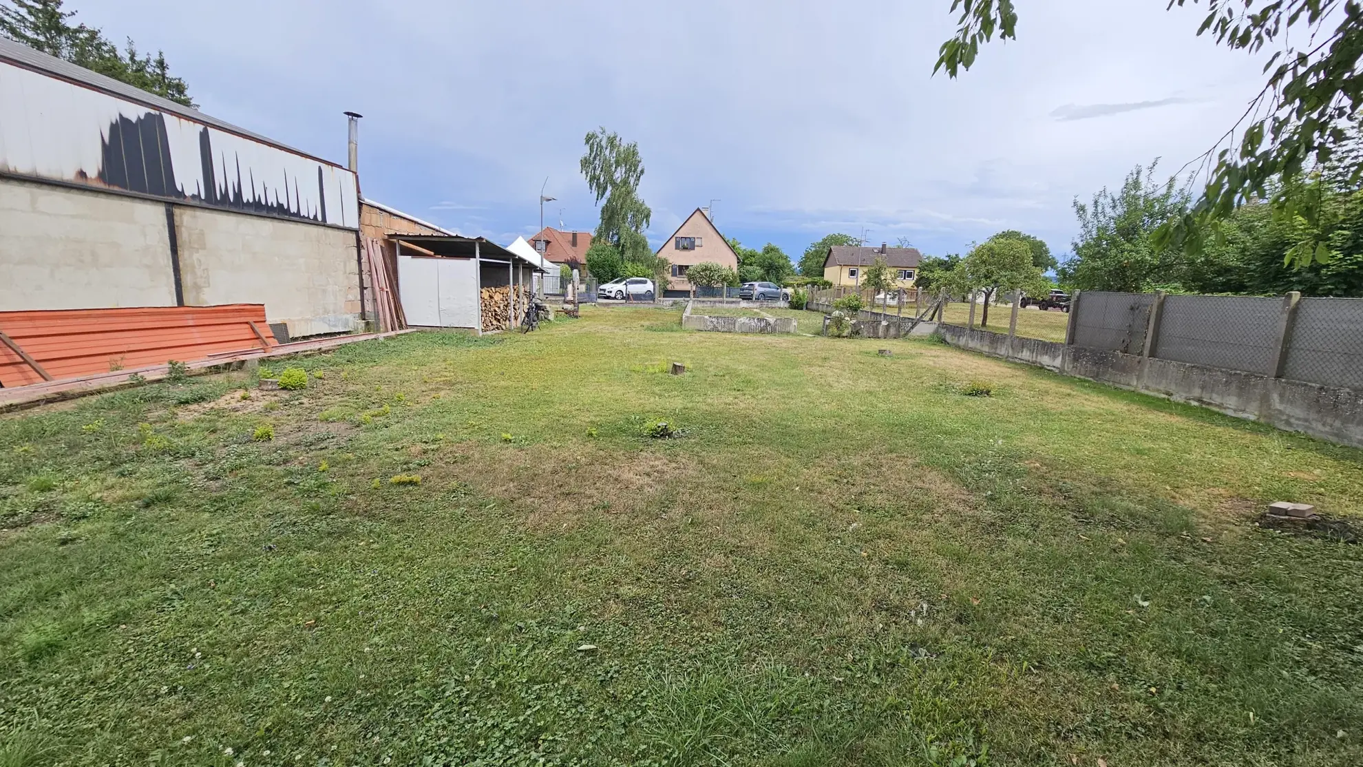 Maison à rénover de 118 m² avec jardin et garage à Saint-Amarin 