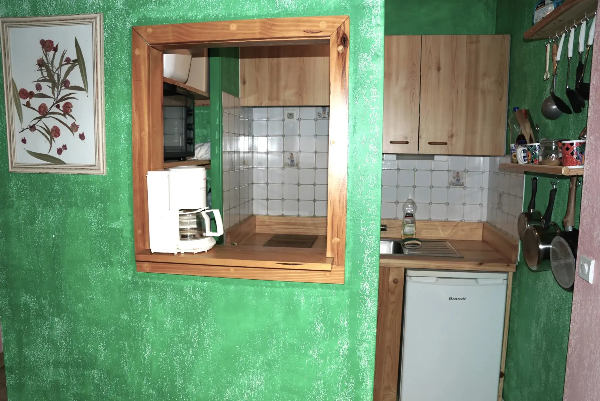 Bel appartement F2 avec annexe, terrasse et garage à Cavalaire-sur-Mer 