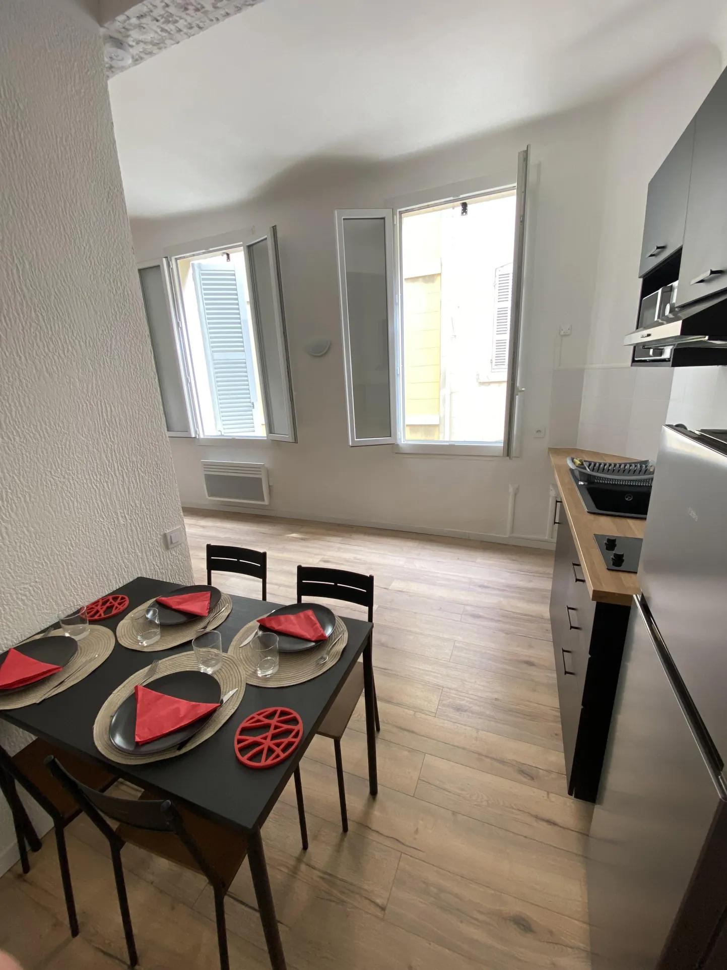 Appartement T1 bis rénové au Panier, Marseille 13002 
