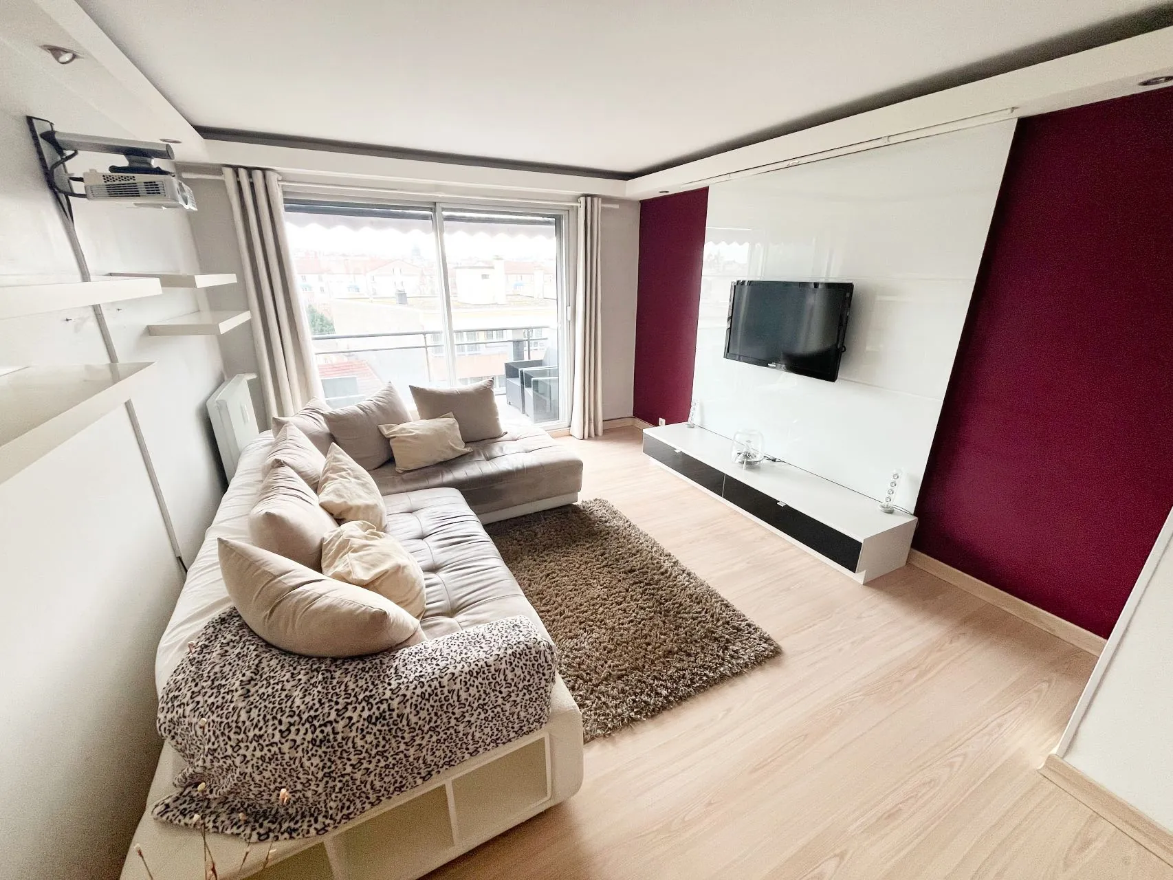 Appartement T3 lumineux de 65 m² avec balcon à Clermont-Ferrand