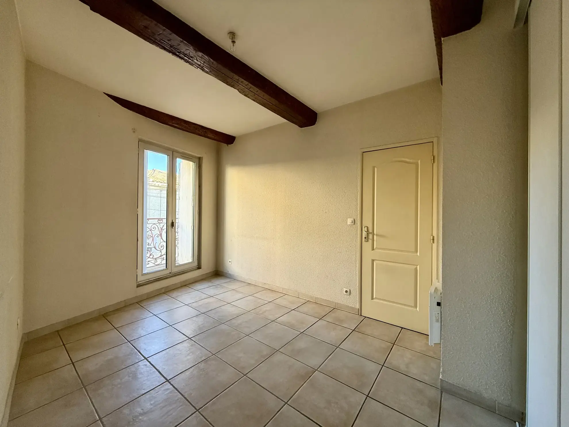 Appartement T2 lumineux de 46 m² à Florensac, proche commodités 
