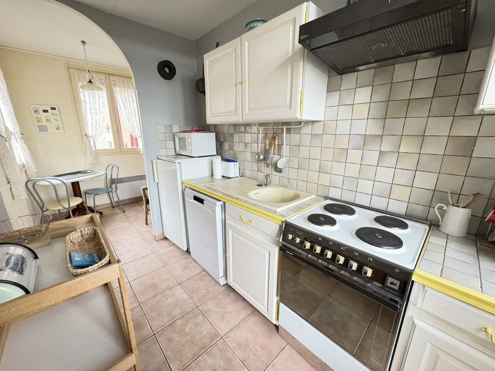 Maison à vendre avec annexe et terrain dans le Sud de l'Aveyron 