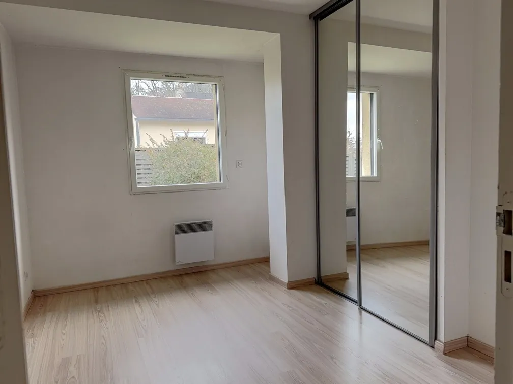 Pavillon récent lumineux avec jardin à Le Mans - Vente immobilière 