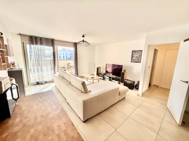 Appartement T2 avec Terrasse et Garage à Gex - Vue Mont Blanc