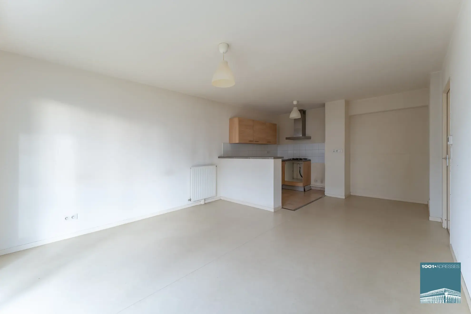 Appartement 4 pièces avec balcon et stationnement à Bassens 