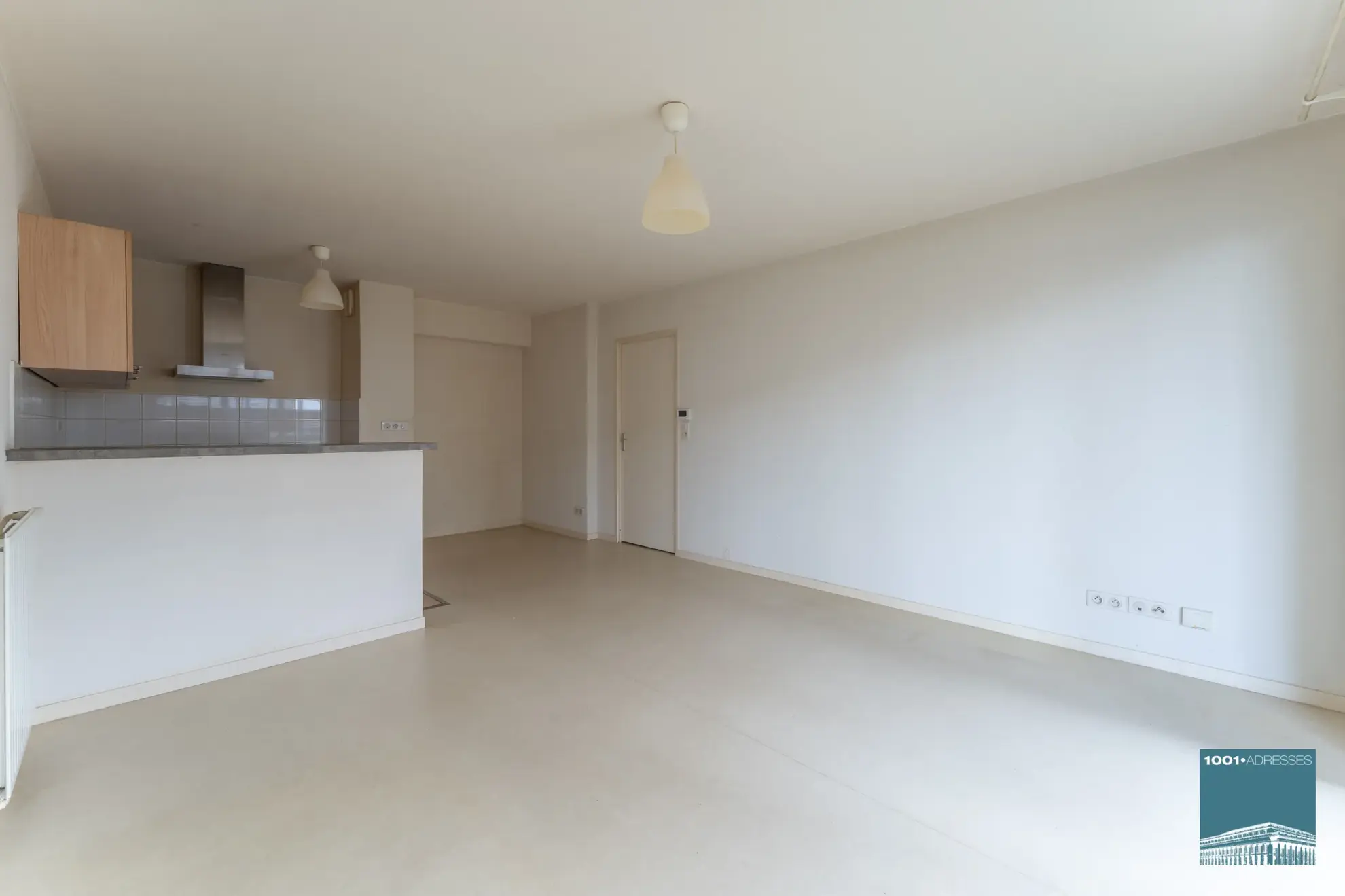 Appartement 4 pièces avec balcon et stationnement à Bassens 