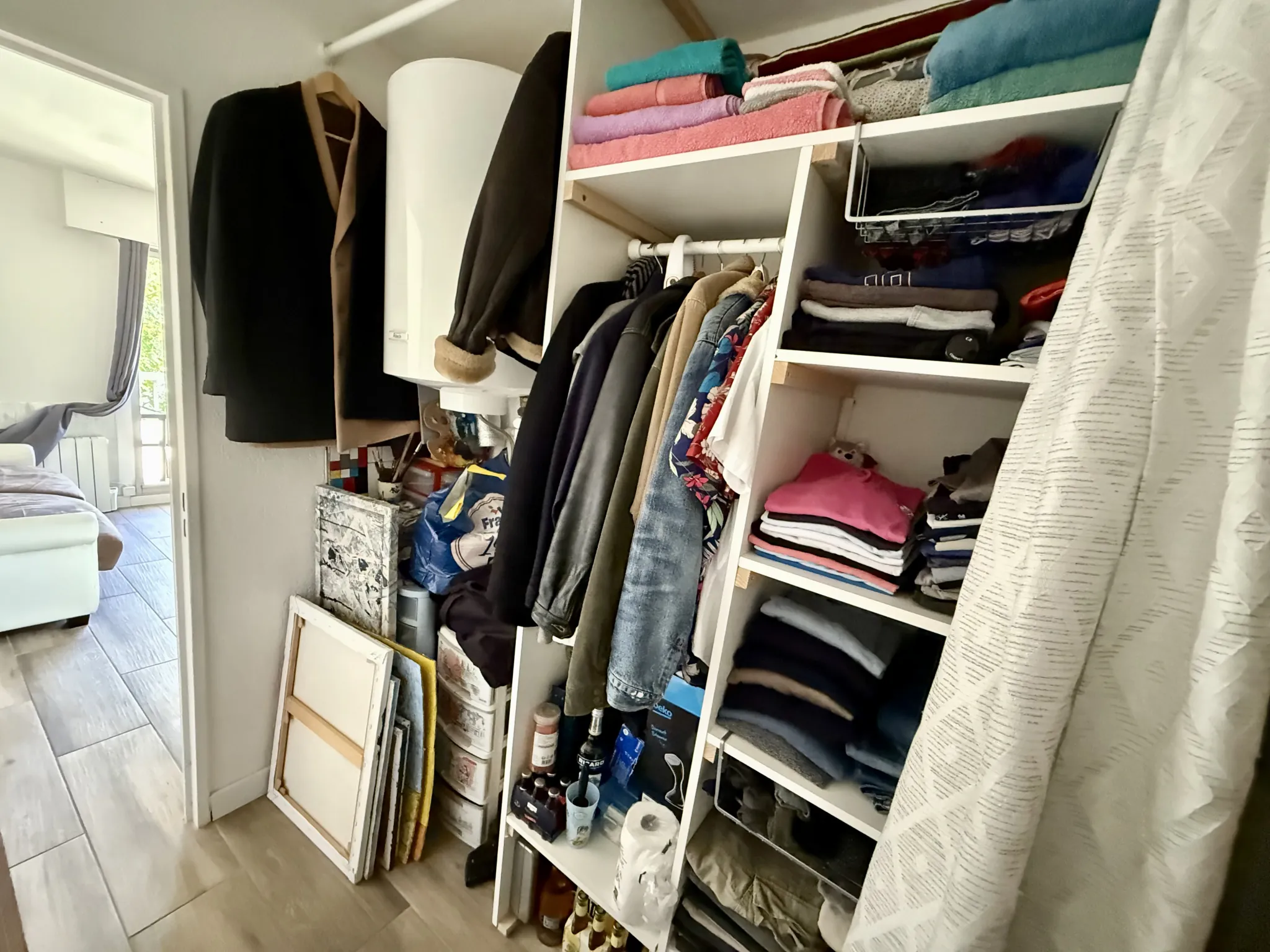 Studio de 26 m² avec balcon, cave et parking à Saint-Mandrier-sur-Mer 