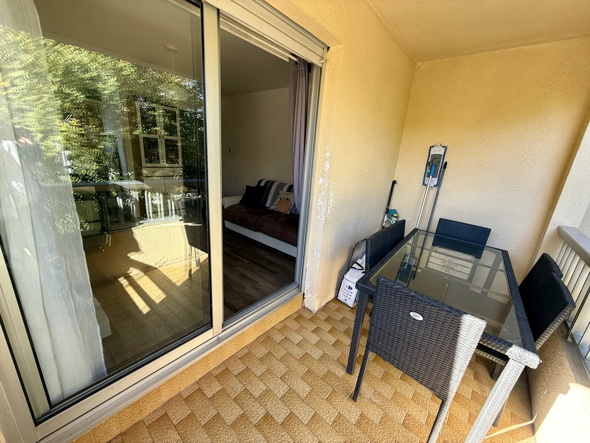 Studio de 26 m² avec balcon, cave et parking à Saint-Mandrier-sur-Mer 