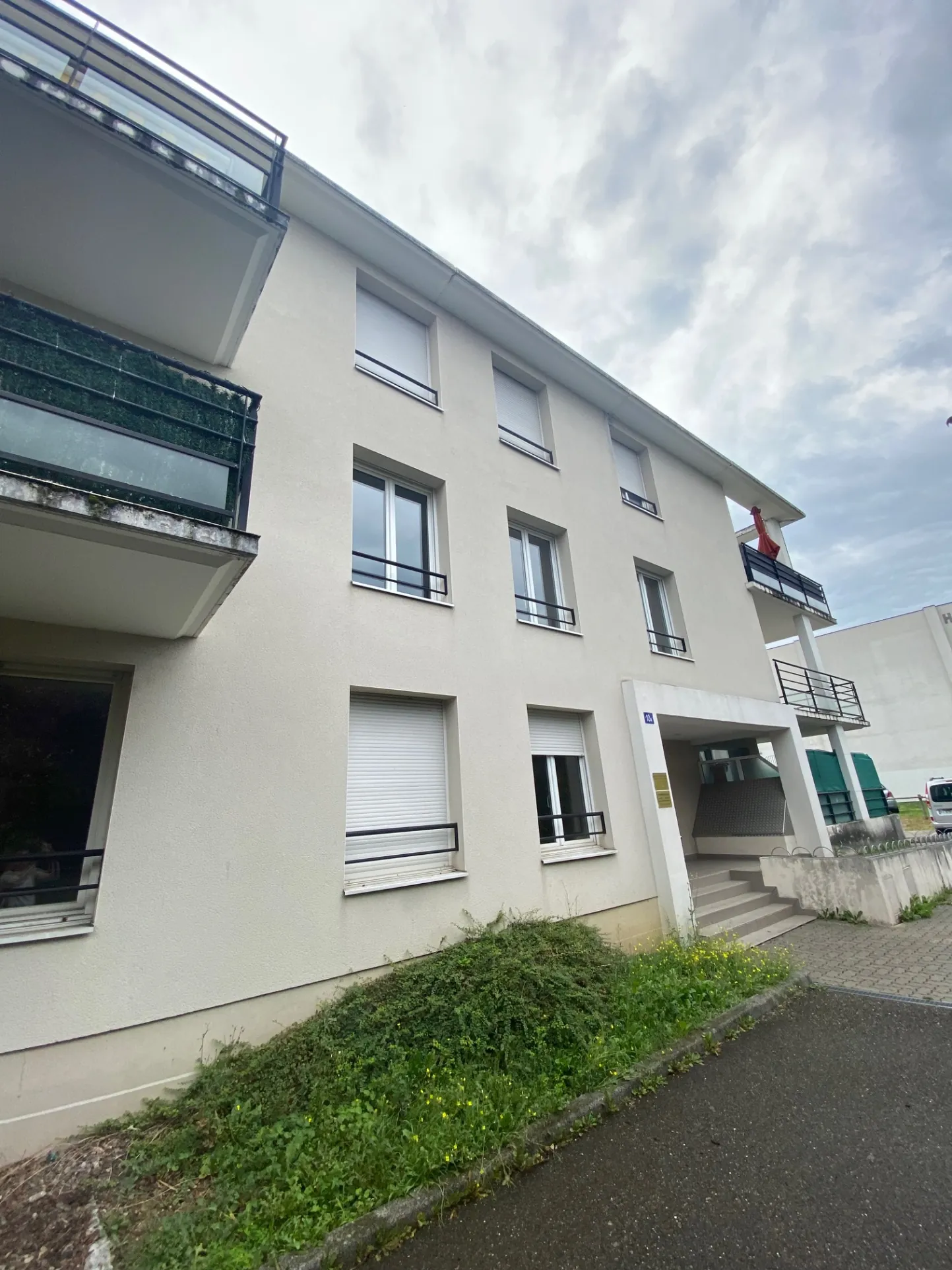 Appartement 2 pièces loué avec balcon à Obernai – Tarif attractif
