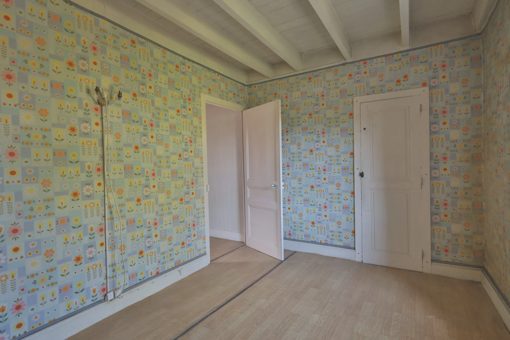 Maison individuelle à rénover de 133 m² avec jardin en vente à Beauvoir-de-Marc 