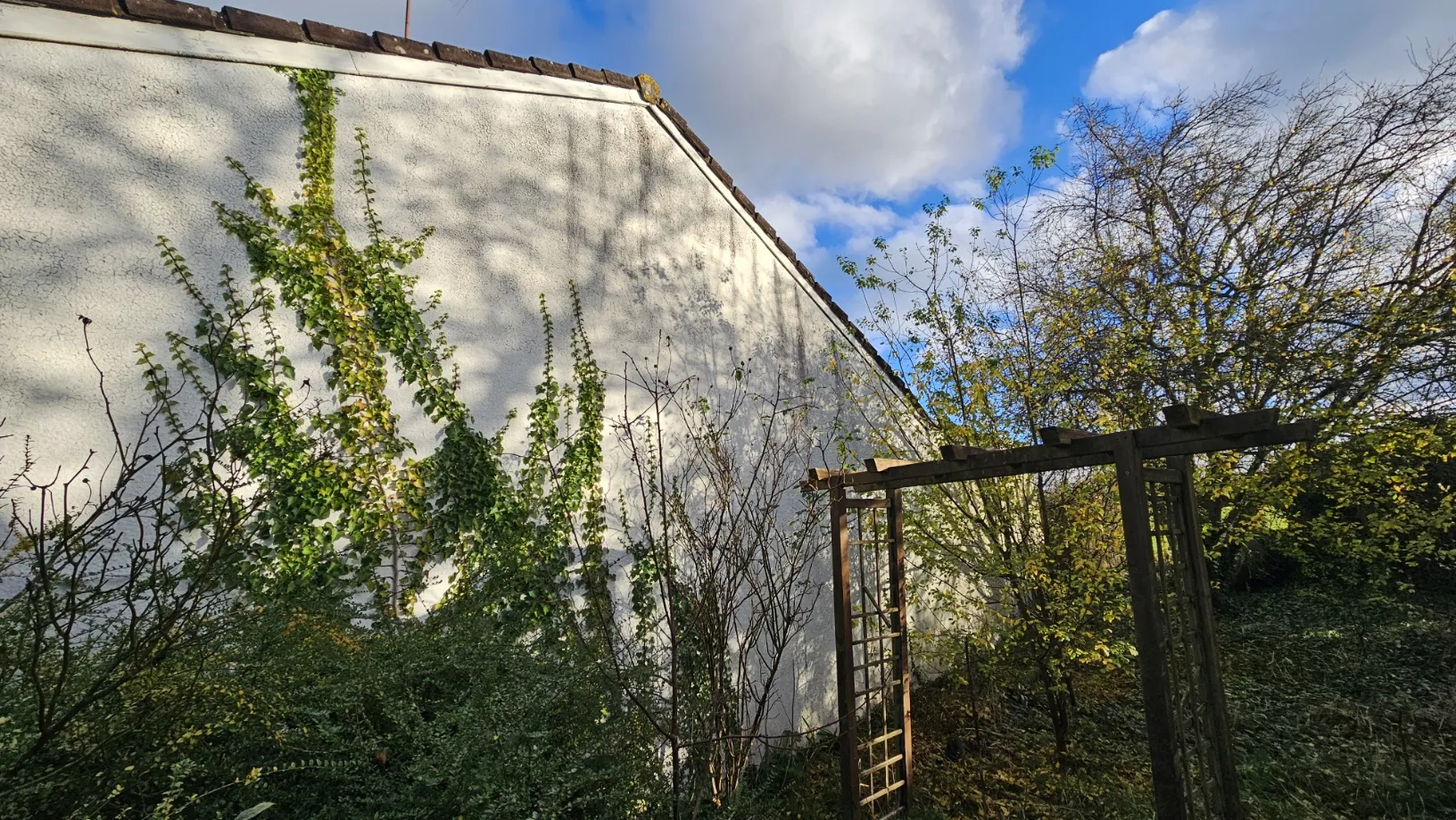 Maison individuelle à rénover de 95 m² avec garage à Ervauville 