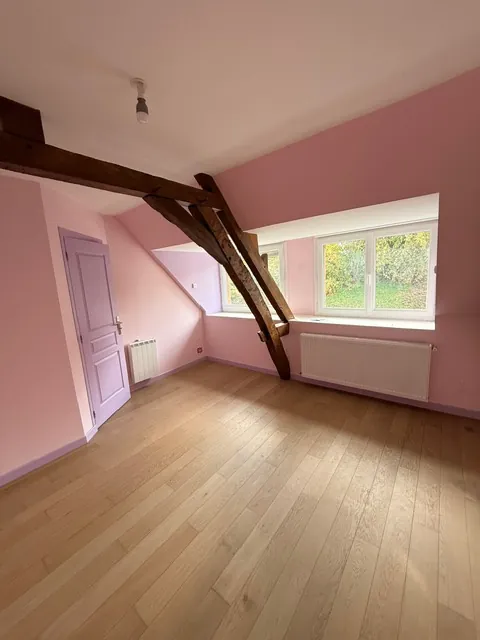 Belle maison de 160 m² à Courgains avec potentiel d'extension et garage 