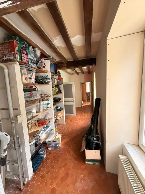 Belle maison de 160 m² à Courgains avec potentiel d'extension et garage 