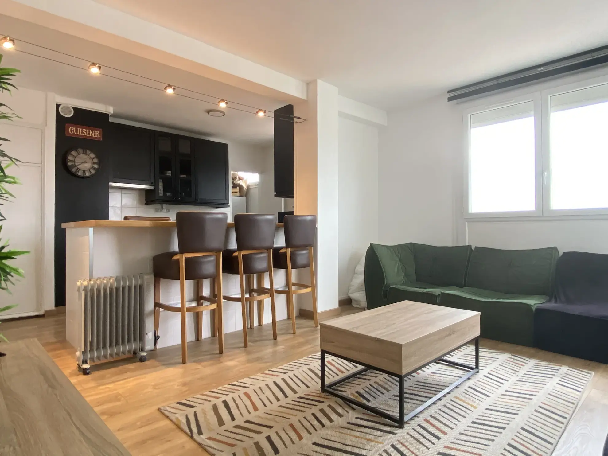 Appartement T4 rénové à Perpignan Sud avec vue sur Canigou 