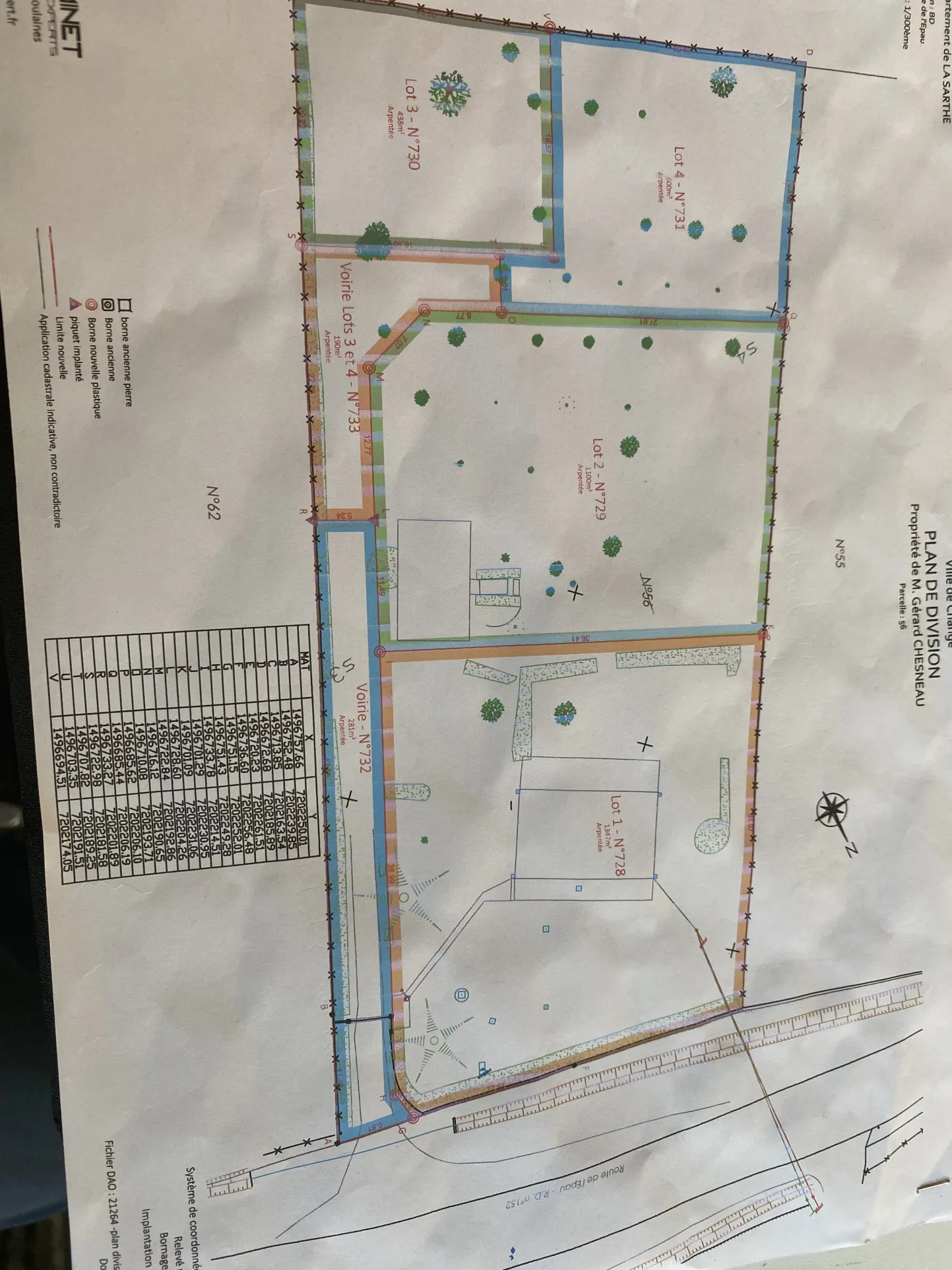 Terrain constructible viabilisé à Change proche du Mans - 438 m² 