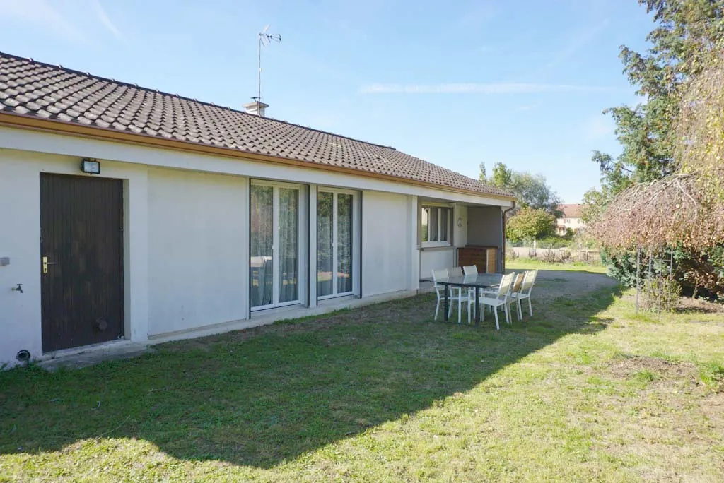 Maison de plain-pied à vendre à Paray-le-Monial - 3 chambres, jardin clos 