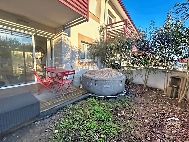 Appartement T2 de 45 m² avec jardin et parking à Souston 