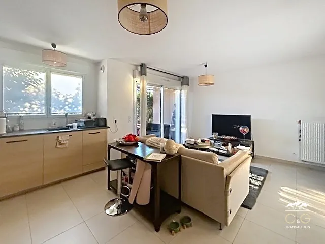 Appartement T2 de 45 m² avec jardin et parking à Souston 