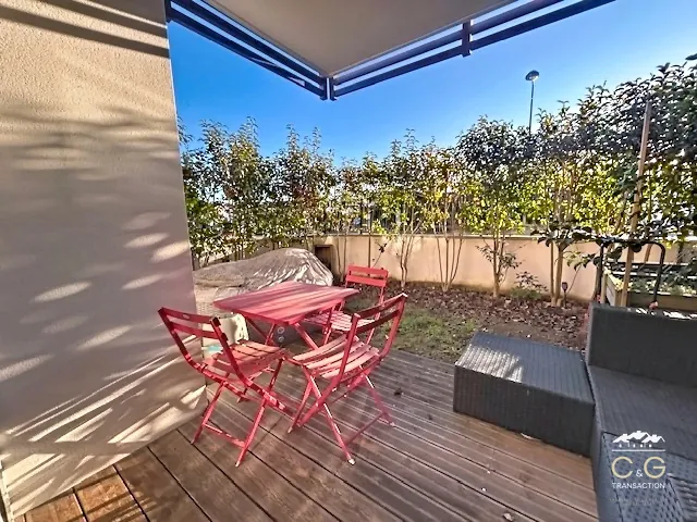 Appartement T2 de 45 m² avec jardin et parking à Souston 