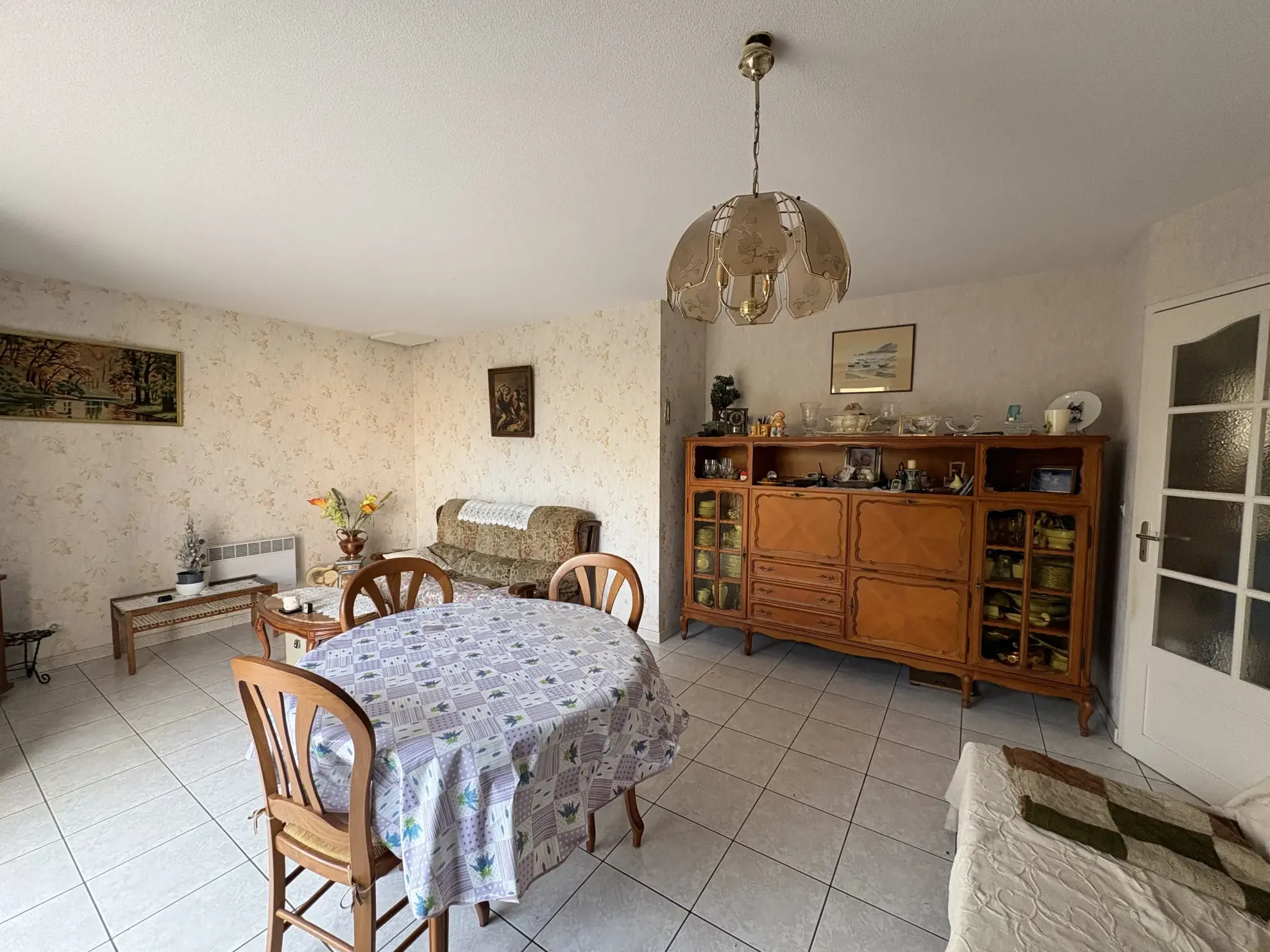 Villa T3 à vendre à Llupia avec jardin et garage dans secteur recherché 