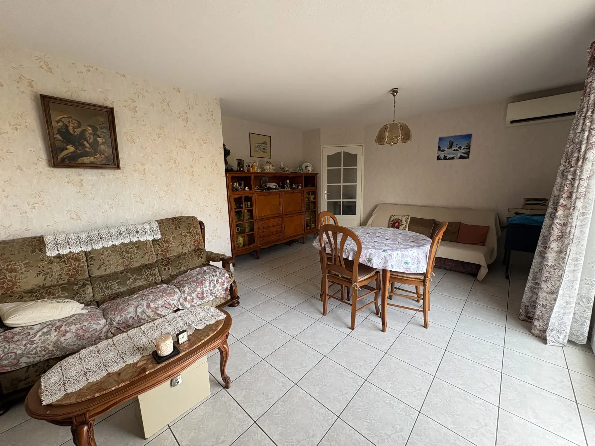 Villa T3 à vendre à Llupia avec jardin et garage dans secteur recherché 