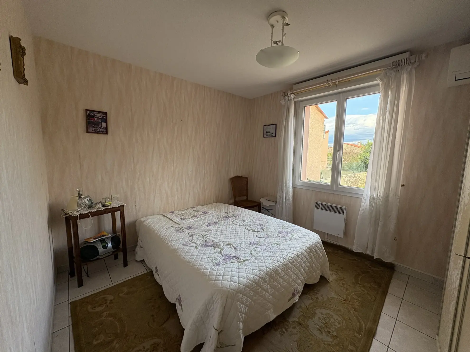 Villa T3 à vendre à Llupia avec jardin et garage dans secteur recherché 