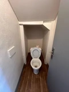 Immeuble de rapport à vendre à Marcigny (71) avec deux appartements loués 