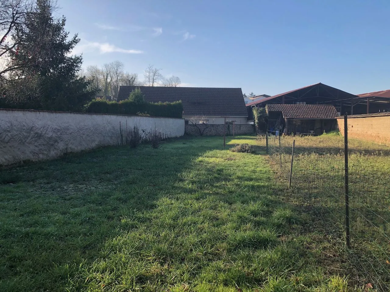 Immeuble de rapport à vendre à Marcigny (71) avec deux appartements loués 