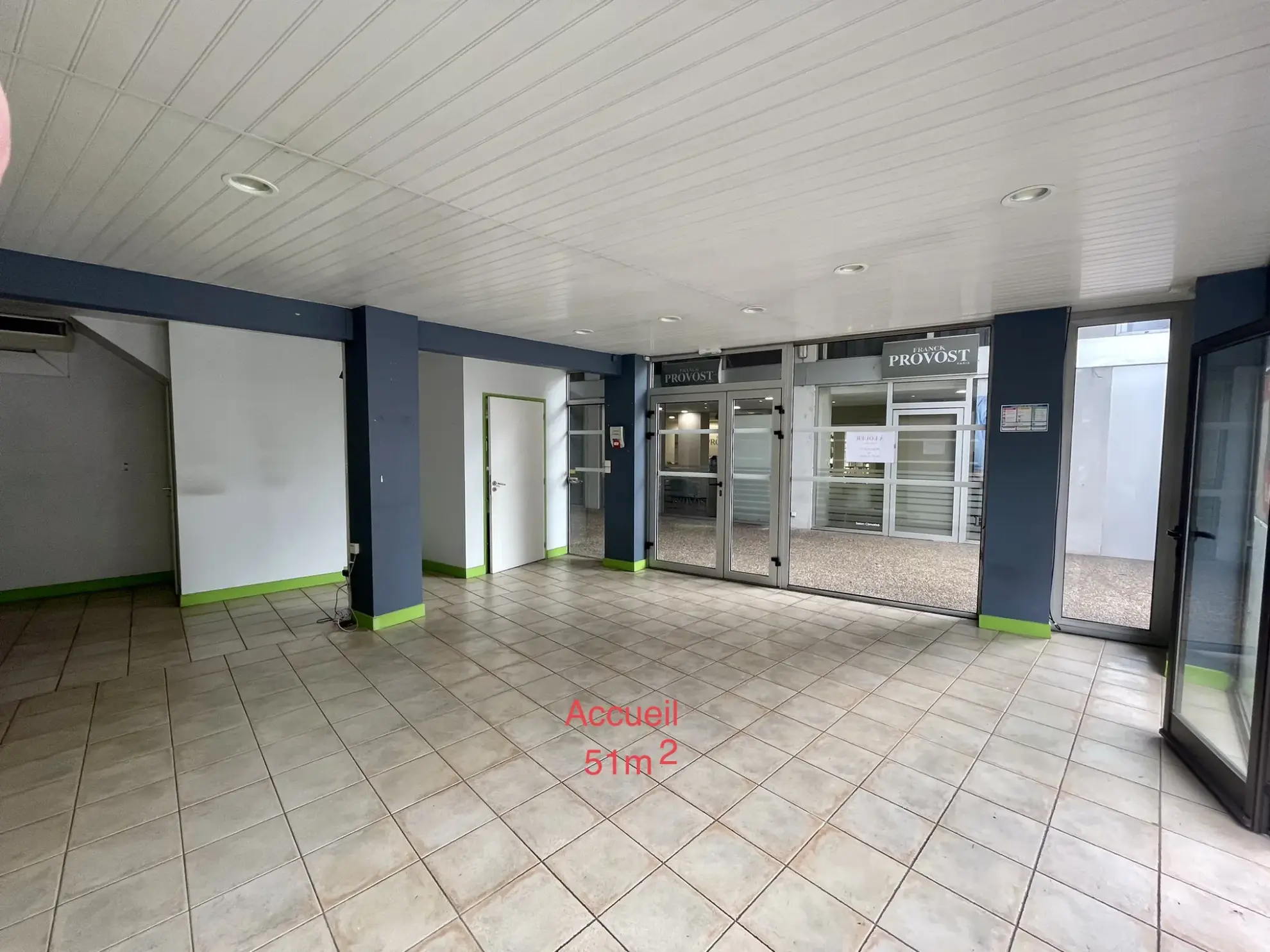Local Commercial de 155 m² à Sarlat-La-Canéda - Opportunité d'investissement