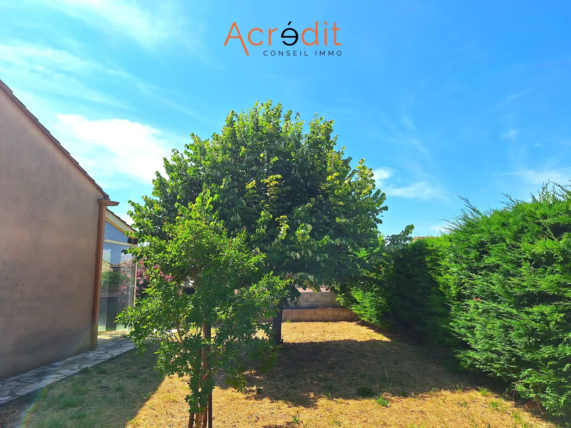 Villa familiale de 135 m² à Colombiers avec garage et terrain piscinable 