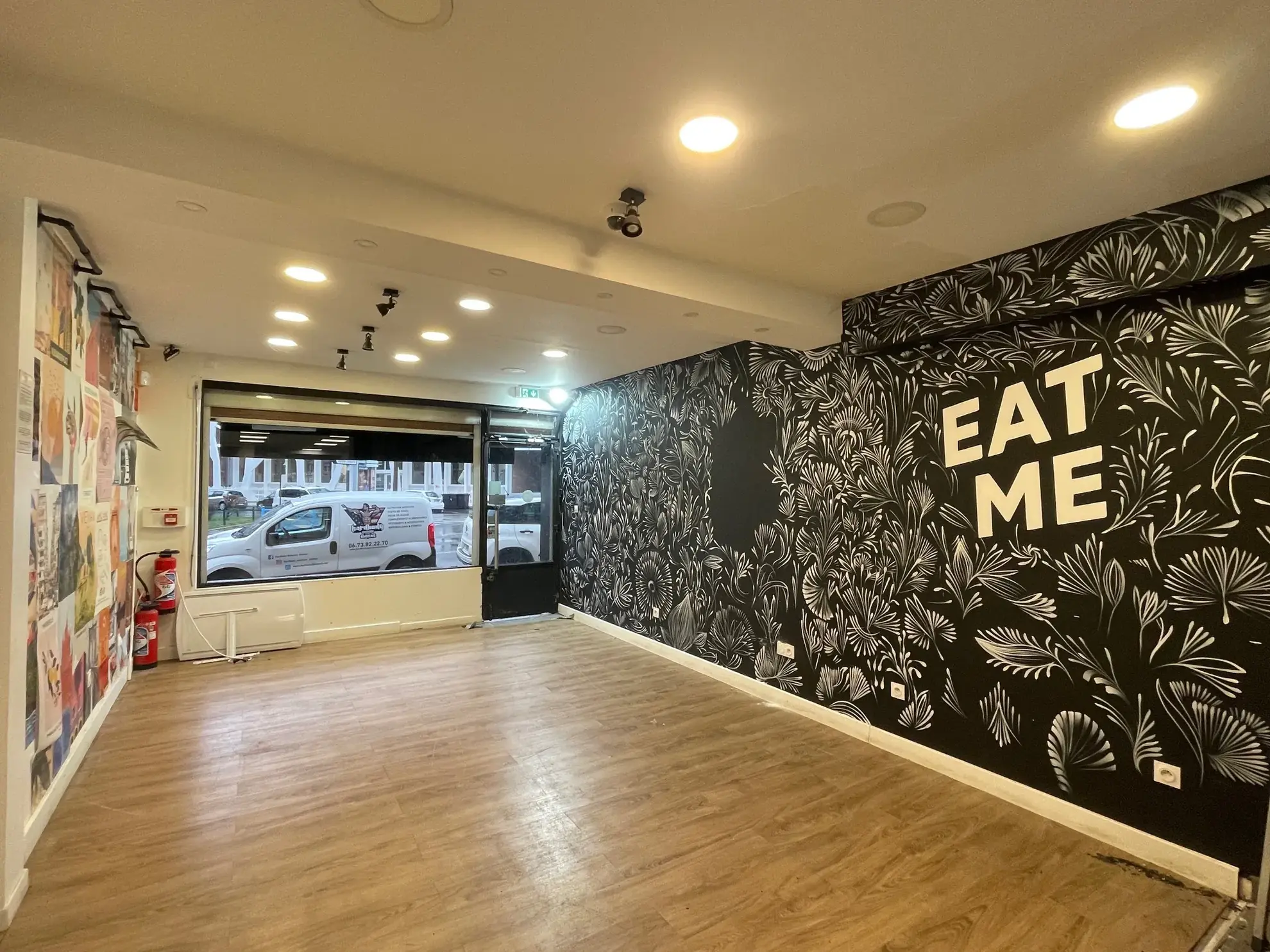 Local commercial à Amiens pour restauration et cuisine professionnelle à vendre 