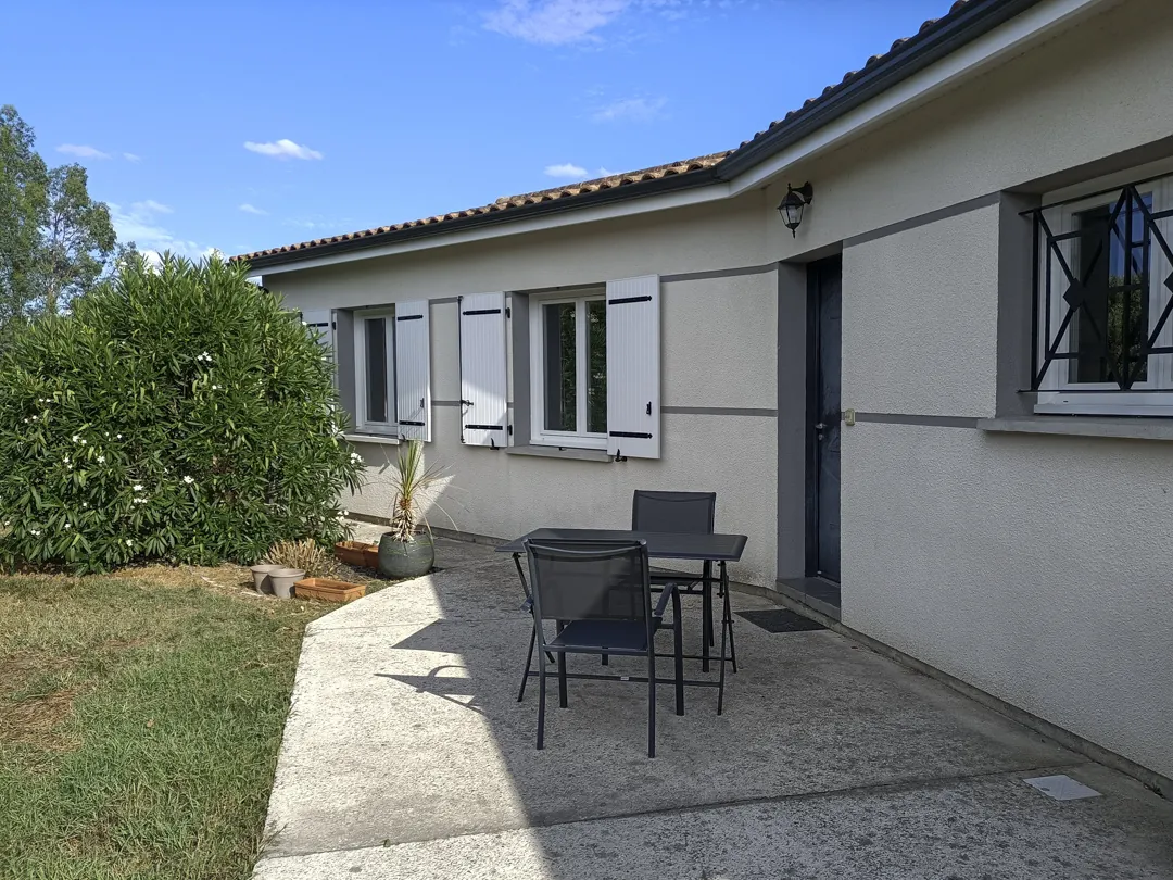 Maison moderne avec 3 chambres, jardin et terrasse à Roaillan 