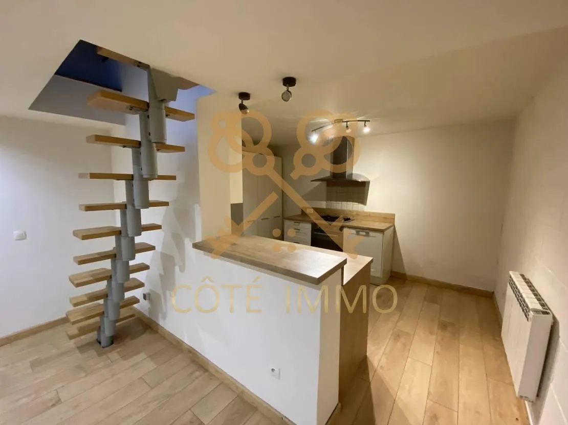 Appartement de 50m² à Courrières avec chambre et parking, idéal premier achat ou investissement